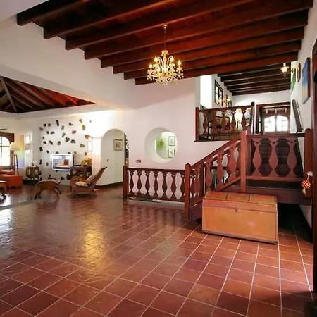 Sleeps 6 Pool Wifi Апартаменты