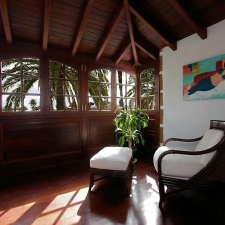 Sleeps 6 Pool Wifi * Haría