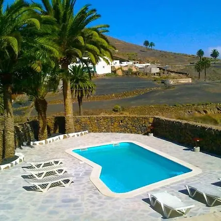 Sleeps 6 Pool Wifi *